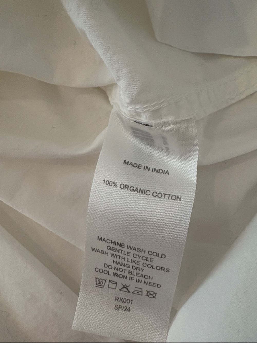 Quince Organic Cotton Poplin White Button-Down Shirt - Picture 7 of 7